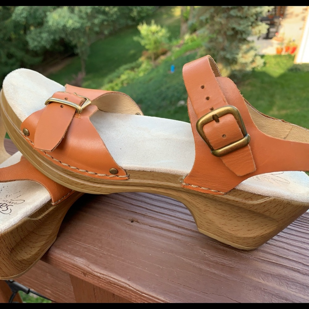 Sanita Daisy Davia orthotic leather sandals sz 39